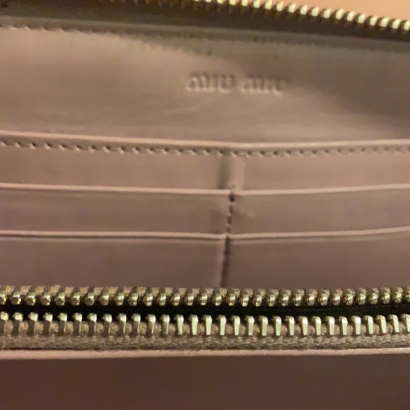 Authentic Miu Miu zip around long wallet - Picture 9 of 14